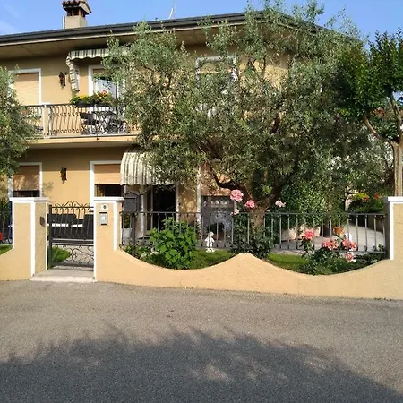 Casa Patty Sirmione